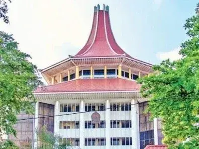 Supreme Court begins hearing petitions against Anti-Corruption Amendment Bill